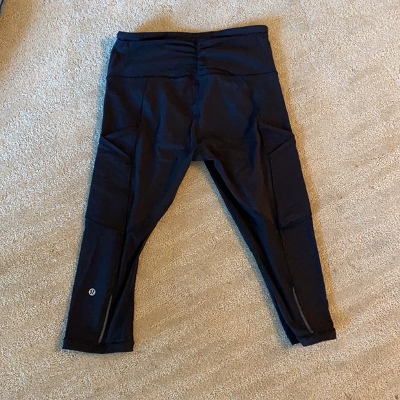 Lululemon Cropped Black Leggings - Picture 2 of 5